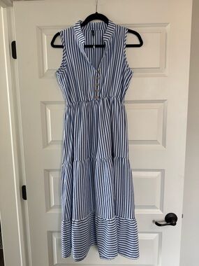 NWOT Striped Sleeveless Midi Dress